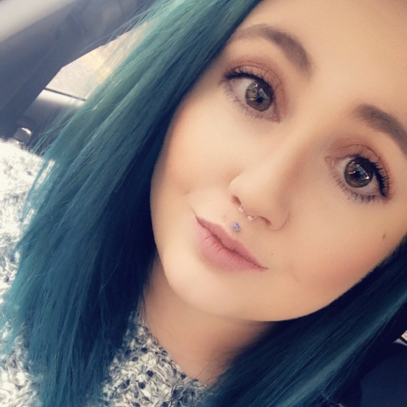 Meet your Posher, Bambi - Picture 4 of 4